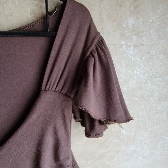 Brown top - Picture 9 of 11